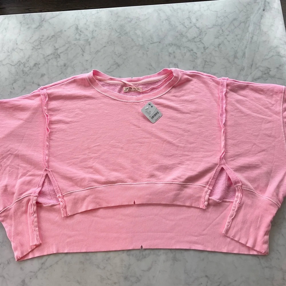 NWT Free People We The Free Camden Cropped Sweatshirt Pink Flame Sz Medium - Picture 6 of 13